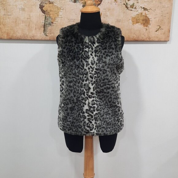 Vegan fur vest - Victory HPI brand - Picture 3 of 12